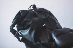 BOLSA SILLIN GRAVEL MERIDA IMPERMEABLE NEGRO 10 BOLSA SILLIN GRAVEL MERIDA IMPERMEABLE NEGRO -Bicicleta Deportiva bolsa sillin gravel merida impermeable negro 2