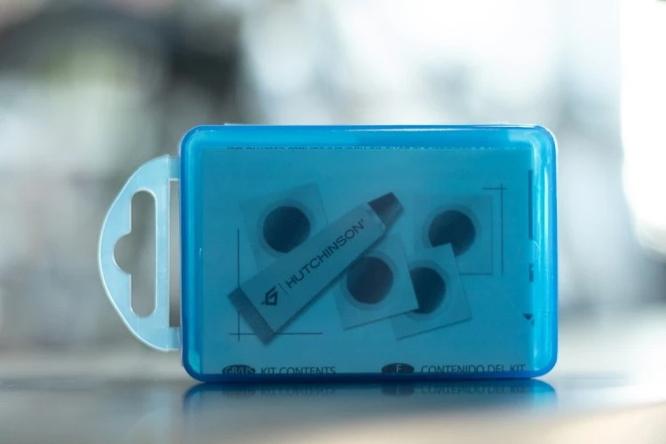 KIT HUTCHINSON REPARACION TUBELESS MTB 4 KIT HUTCHINSON REPARACION TUBELESS MTB - Imagen 2