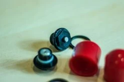 KIT PURGADORES AIRE PARA HORQUILLAS FOX 36/38/40 -Bicicleta Deportiva kit purgadores aire para horquillas fox 1 2