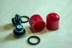 KIT PURGADORES AIRE PARA HORQUILLAS FOX 36/38/40 -Bicicleta Deportiva kit purgadores aire para horquillas fox 1 3